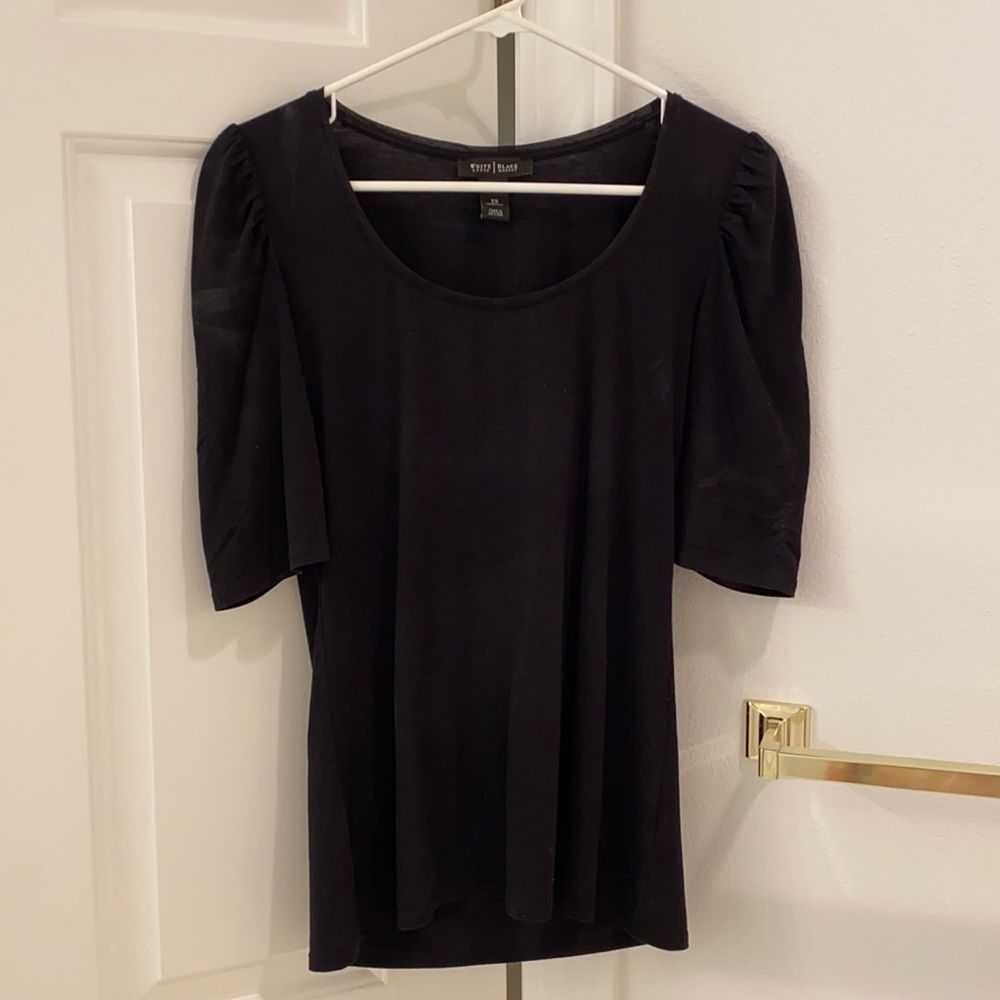 Black scoop neck puff sleeve shirt